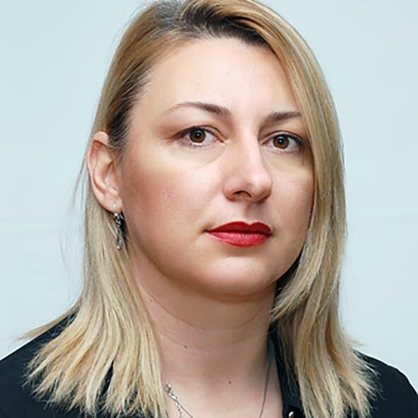 Nora_Rada
