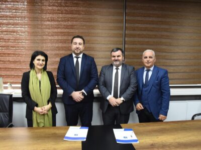 Është nënshkruar marrëveshje për bashkëpunim me Këshillin Gjyqësor të Kosovës dhe Institucionin e Avokatit të Popullit