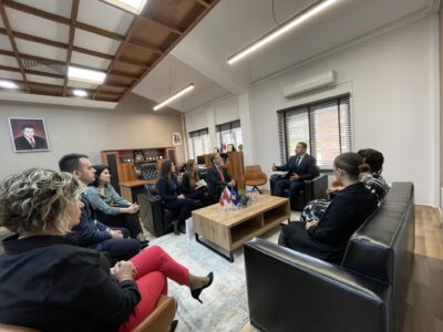 Rektori Alishani priti në takim Ambasadorin e Austrisë në Kosovë Georg Schnetzer