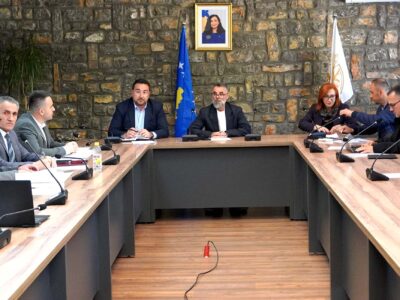 Governing Council Approves Disbursement of Around 200 Student Scholarships