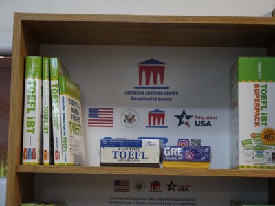 Inagurohet Këndi EducationUSA në Universitetin e Prizrenit